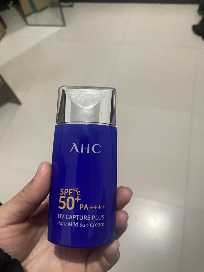 爱和纯面部防晒