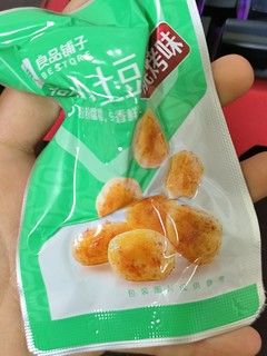 休闲时刻的美味小零食