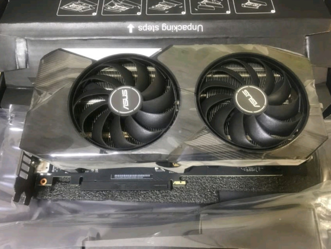 华硕dual geforce rtx 3060 ti-o8g-v2 lhr版显卡怎么样 乱花渐欲迷人