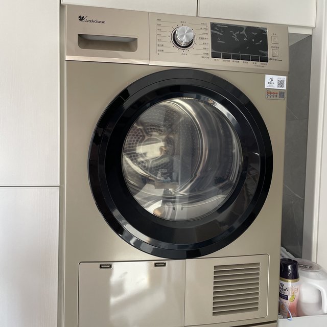 小天鹅烘干机 冬天必备神器