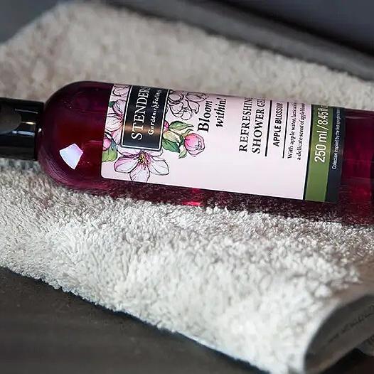 沐浴我选的是施丹兰，味道很不错！