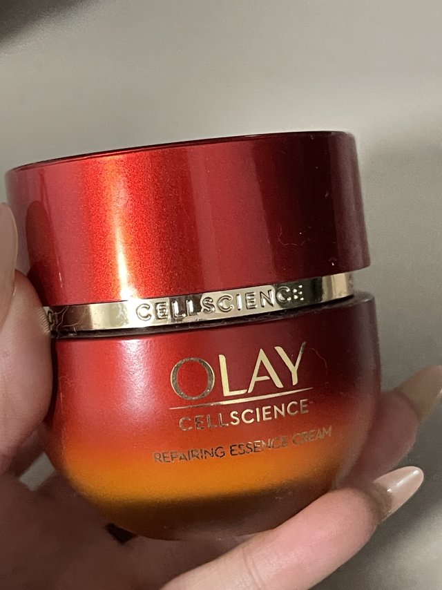 Only平价大红瓶！保湿效果五颗⭐