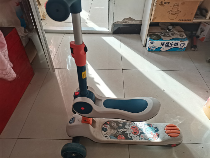 凤凰儿童滑板车