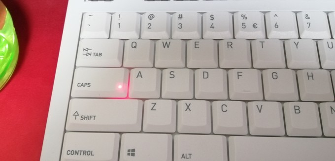 樱桃键盘