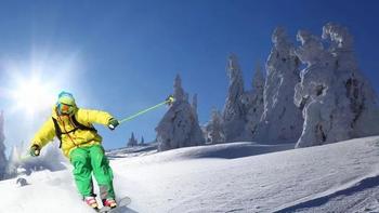 必备滑雪装备之滑雪手套和保暖帽