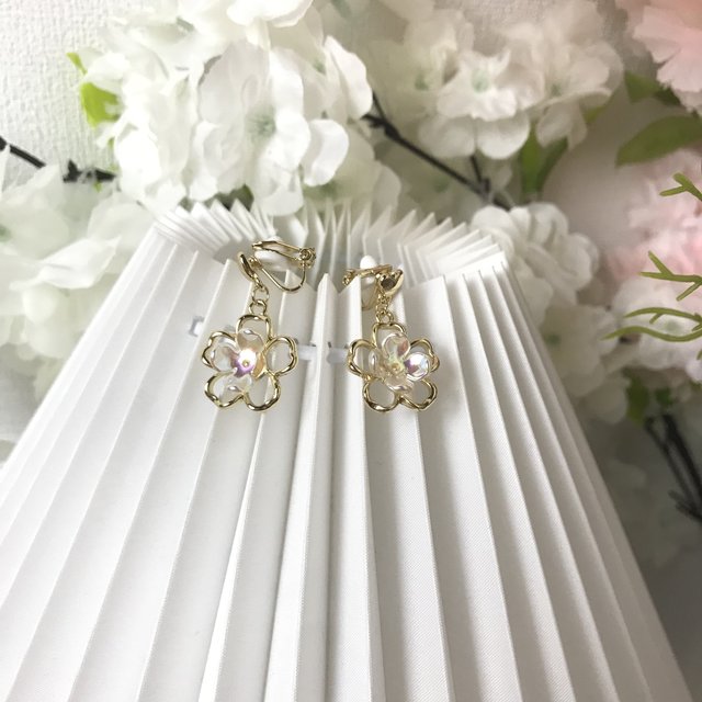 优雅气质少女的山茶花耳夹～