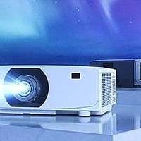 【新品资讯】夏普/NEC 发布新款PV800UL激光投影机，亮度高达8000ANSI流明！