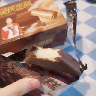 小小的蛋糕当做早餐