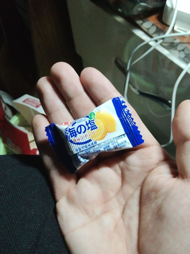 小孩喜欢吃糖果的妈妈看过来