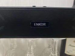 声音好设计简约大气很喜欢的小音箱