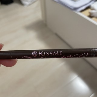 眼线笔还得是kissme 手残党拿捏了🤑