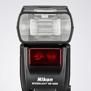 尼康宣布 SB-5000 闪光灯停止生产
