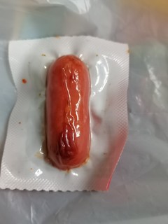 吃喝玩乐：碎嘴小零食之力诚抗饿小肉枣