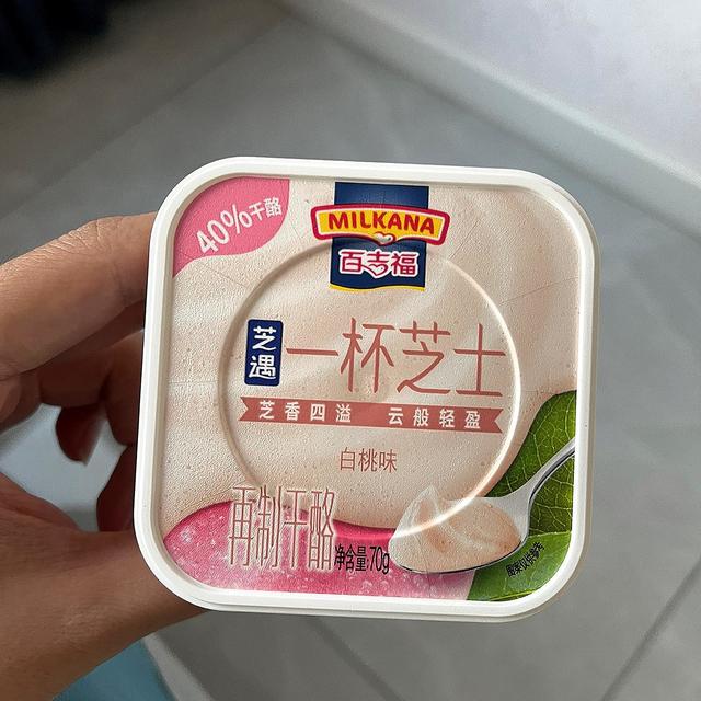 百吉福芝士蛋糕，一杯芝士