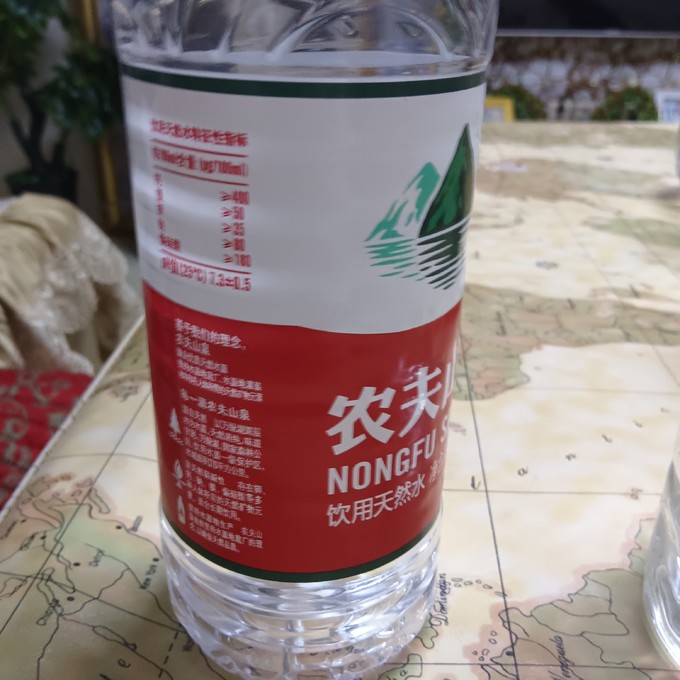 农夫山泉饮用水