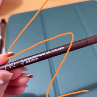 适合学生党的实用又便宜的眼线笔