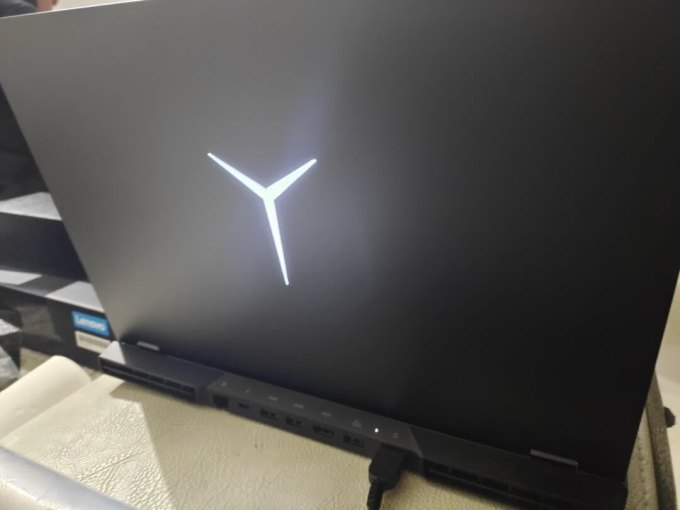 5k屏幕,画质杠杠的啊,跑分也是很高的,运