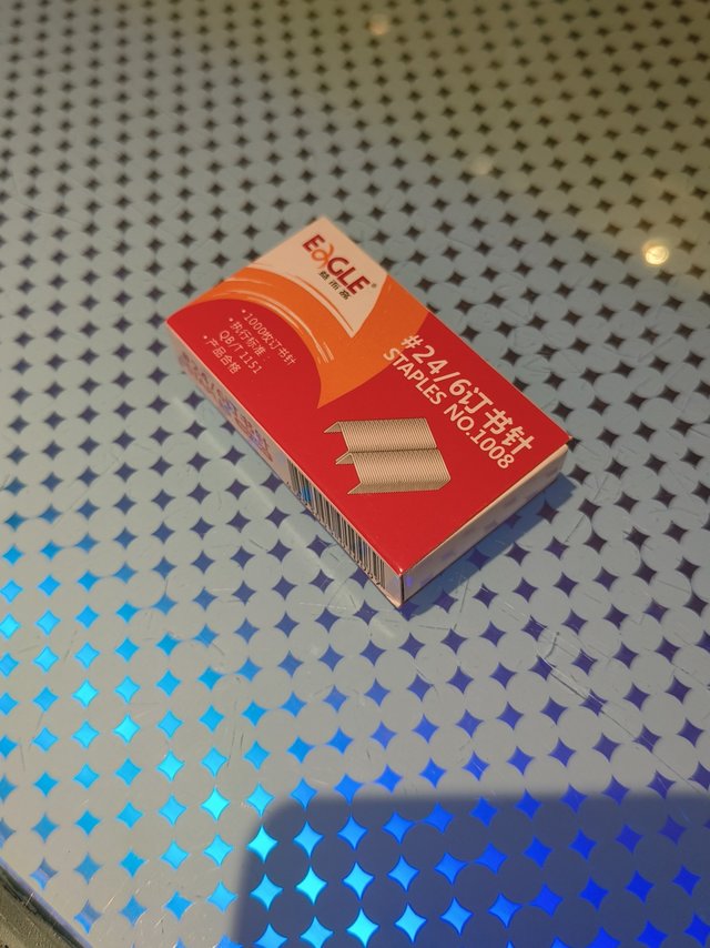 办公利器—刚刚的订书钉