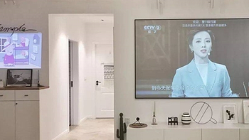 客厅用，98英寸电视和投影仪哪个更值得选？