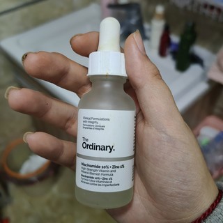 美白平价的烟酰胺精华the ordinary