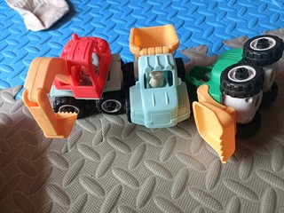安全环保的宝宝玩具工程车