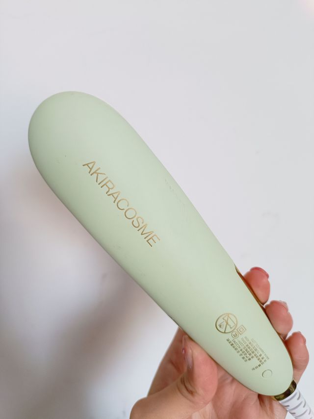 手残党也可以轻松上手的直发梳