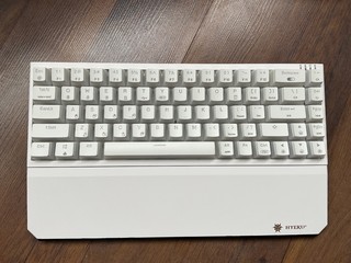 黑峡谷X1pro机械键盘