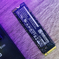 极速&强捍控温！长江存储致态TiPlus7100 SSD上手实测