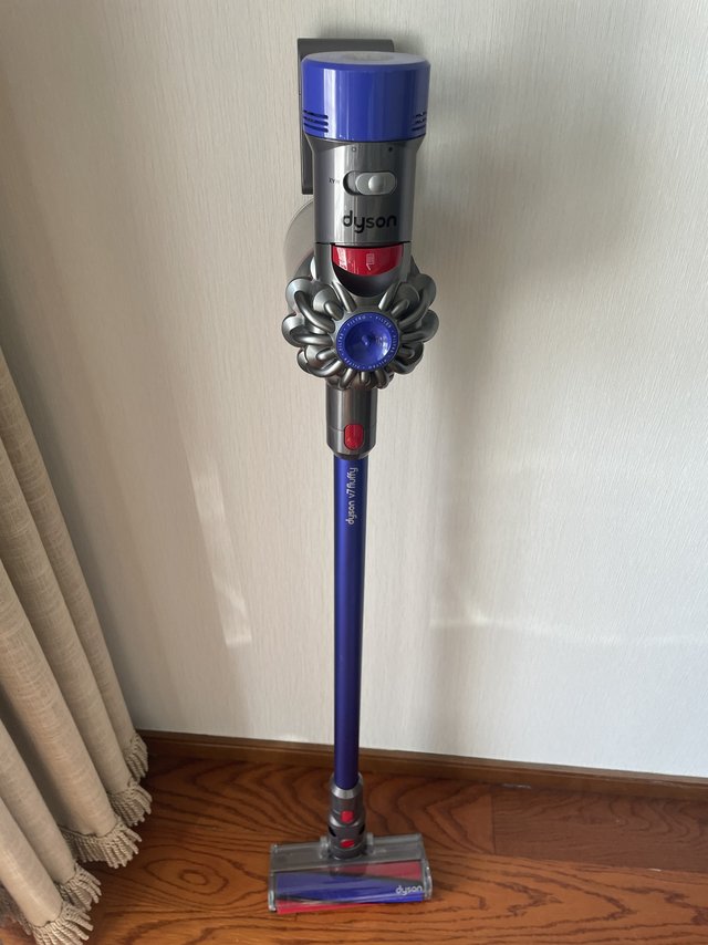 戴森吸尘器