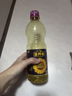 要想菜好吃怎么少得了一瓶好油