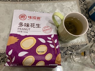 多人团买到的虎皮花生