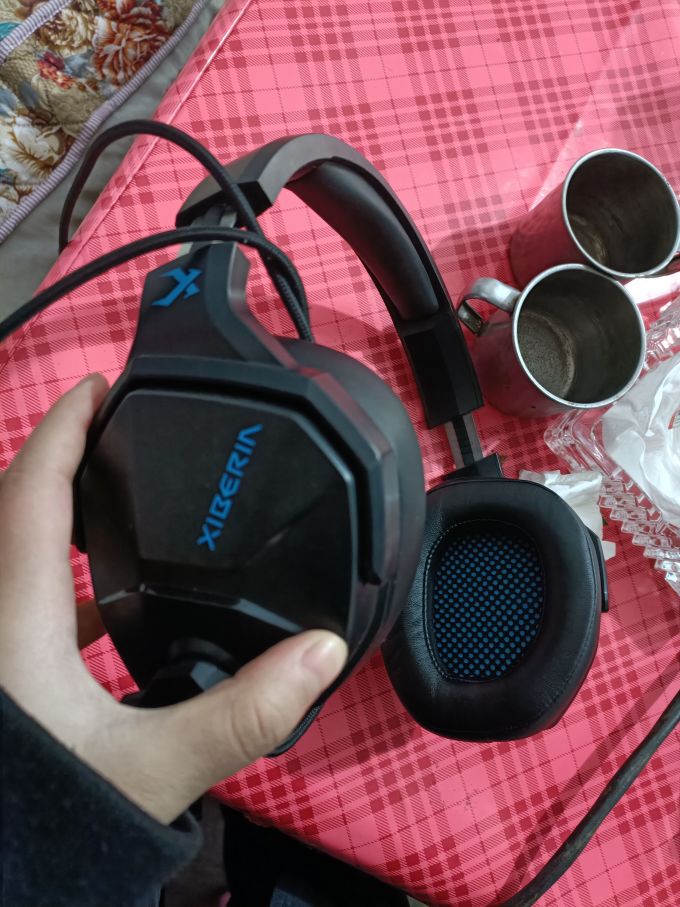 西伯利亚蓝牙耳机