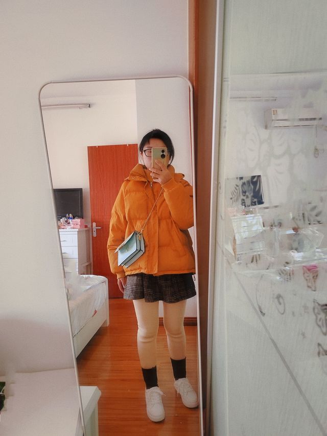 情人节当然要穿的暖暖的约会啦！