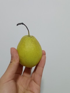 这个梨子让我想起了葫芦娃
