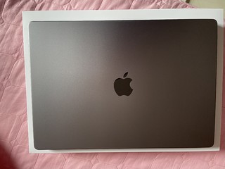 Apple MacBook Pro 16英寸 M2 Max 开箱