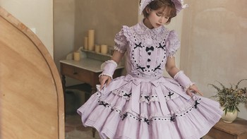 lolita 篇二十二：精致的纯色三段背带裙