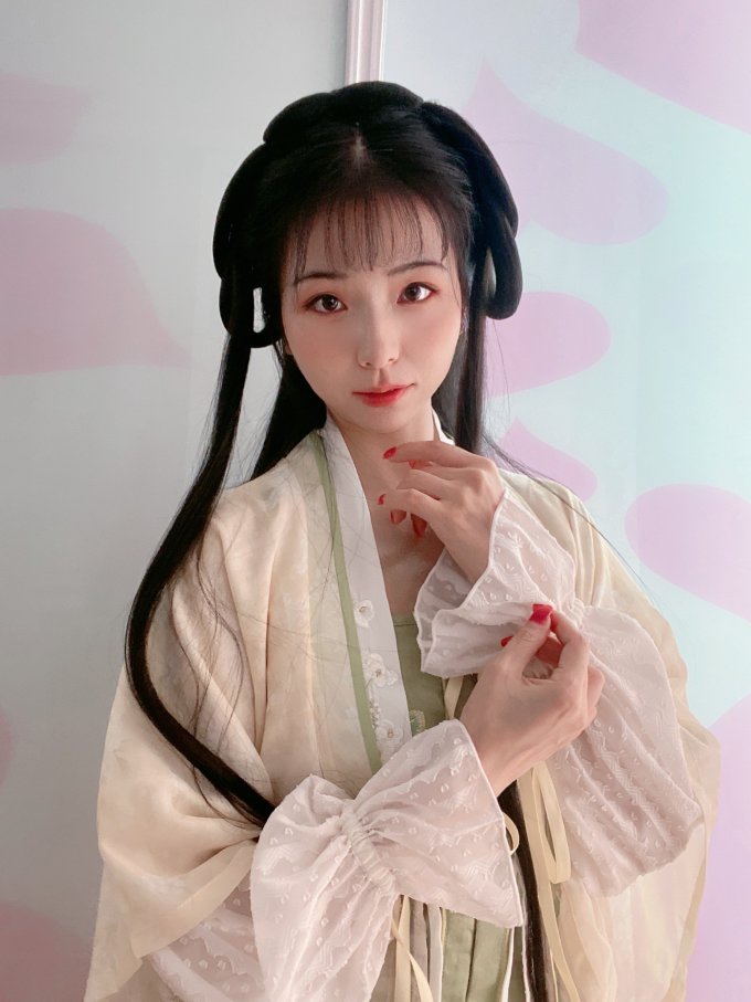 清水溪汉初汉服