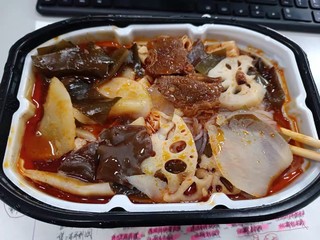 亲测！！！莫小仙自热小火锅🍲