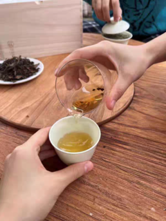 围炉煮茶确实还是应该喝白茶