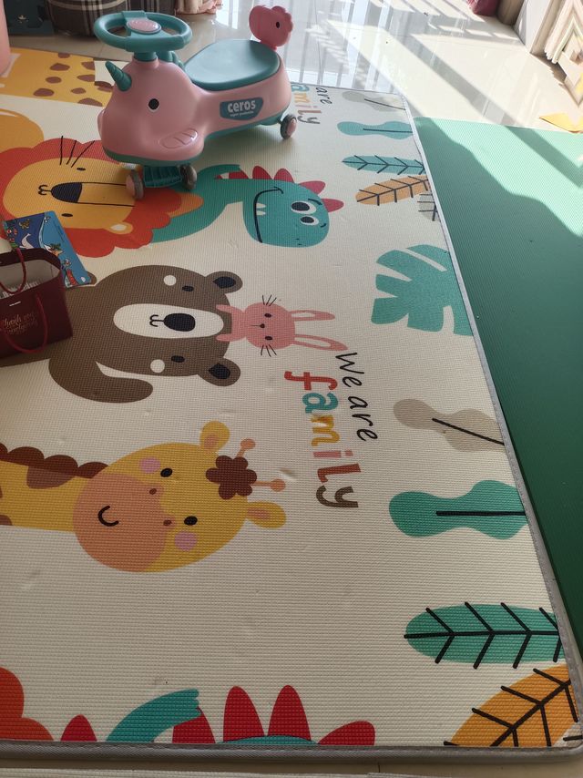 厚实又柔软的爬行垫，再也不怕宝宝摔了！