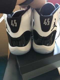 ​AJ11 concord，说它是最美AJ11不过分吧