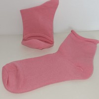 玫红色的船袜是独属于男人的浪漫!