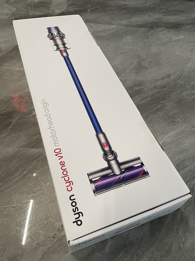 戴森V10拆箱，拼夕夕百亿补贴