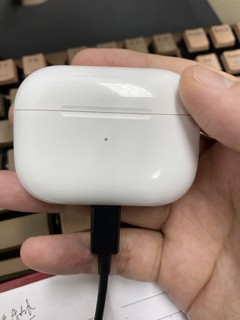 入耳式耳机怎么选，apple airprods pro