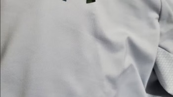 安德玛（UNDERARMOUR）春夏RUSH 2.0男子训练运动短袖T恤1370317 灰色014 L