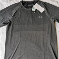 安德玛（UNDERARMOUR）Vanish Seamless男子跑步运动短袖T恤1361356 灰色012 L