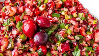 新鲜蔓越莓莎莎：美味与健康并存的佳肴