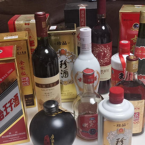 能让老酒友信服的4款“良心”白酒，款款都是纯酿，酒劲足又实惠