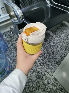 高颜值水杯，你值得拥有