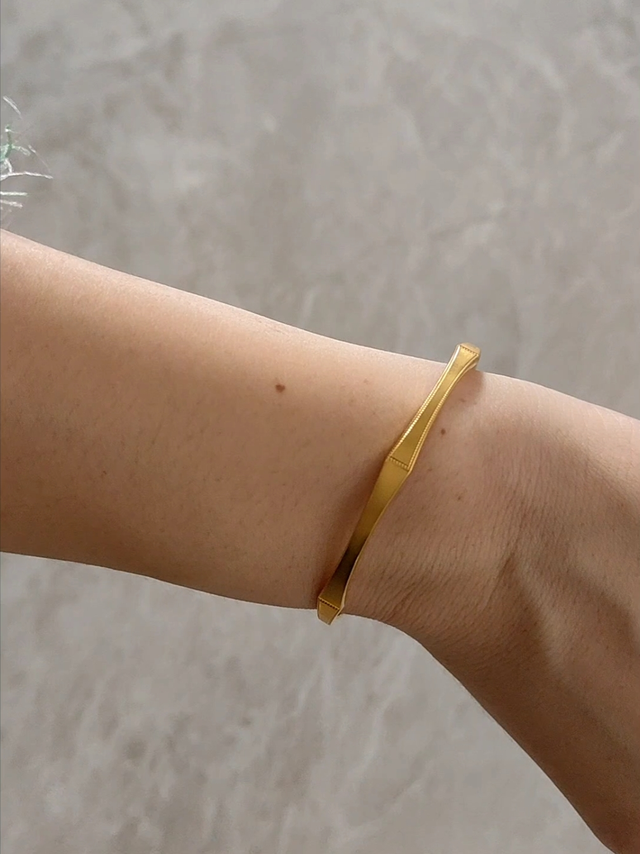 网购成瘾的毛病就是不论买什么都要网购